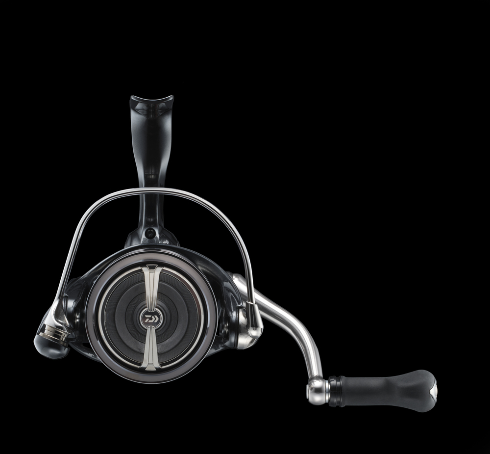 Daiwa 24 Certate G Fc Lt 3000d-ch - Carretes De Embrague Delanteros